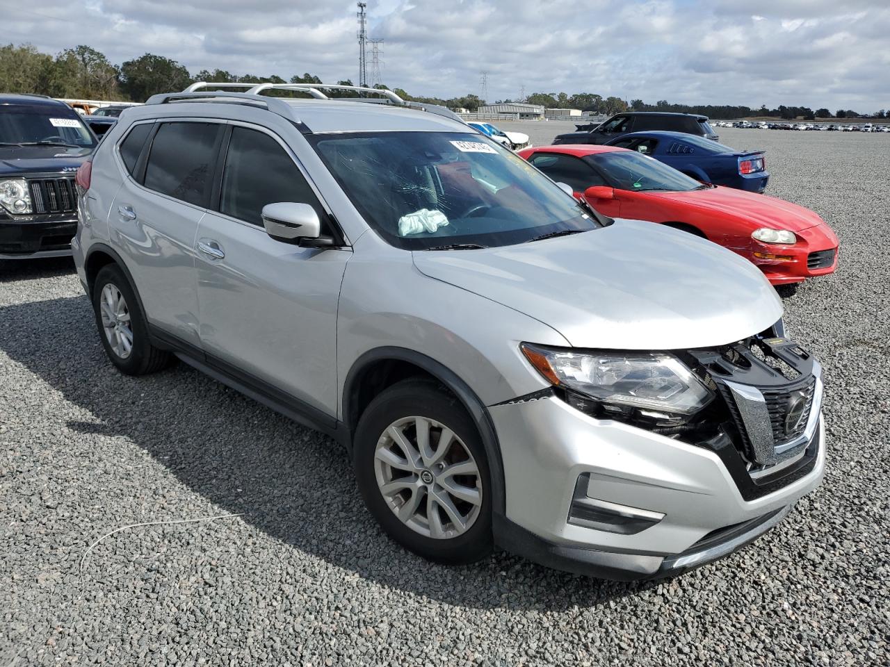 2019 Nissan Rogue - Image 4