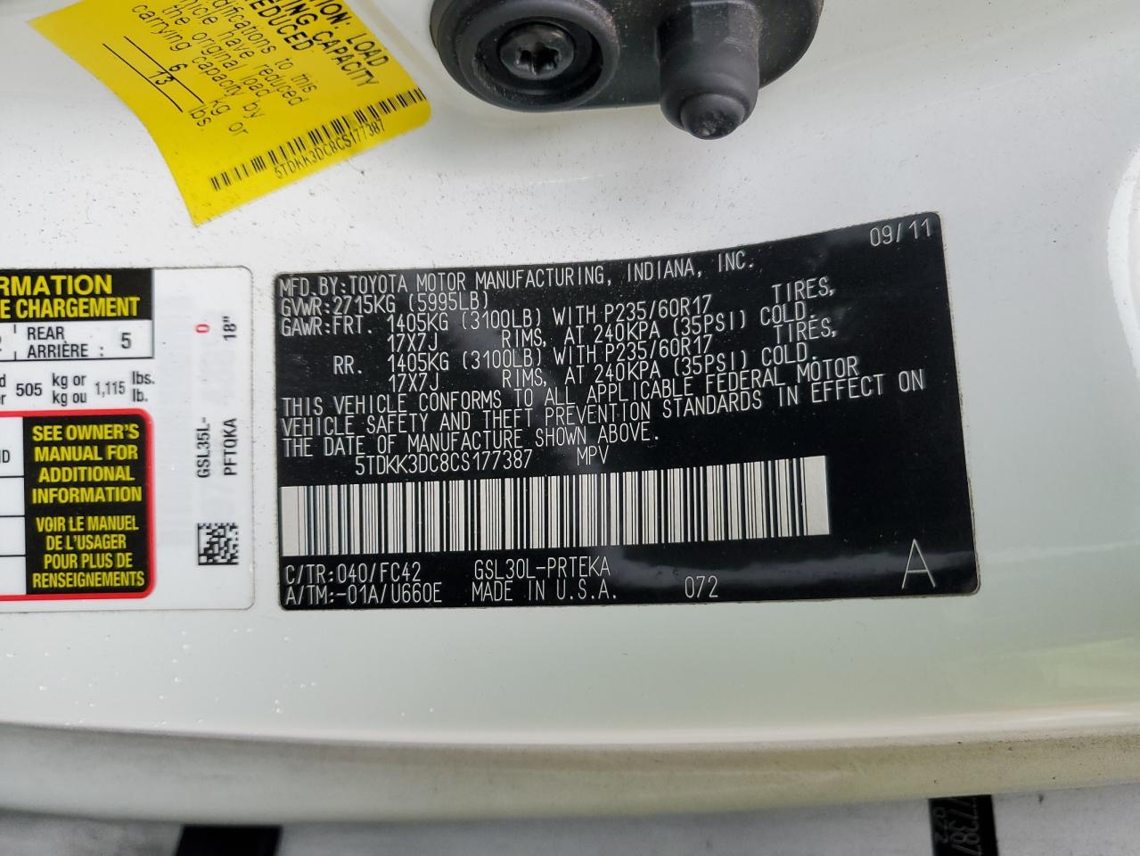 2012 Toyota Sienna - Image 15