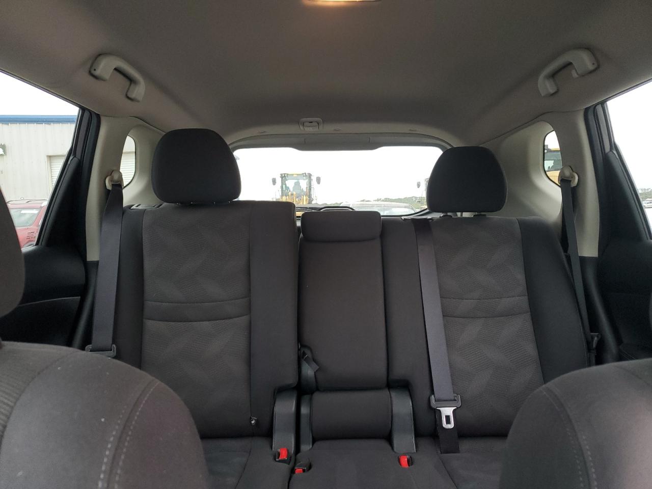 KNMAT2MV5GP714804 NISSAN ROGUE 2016