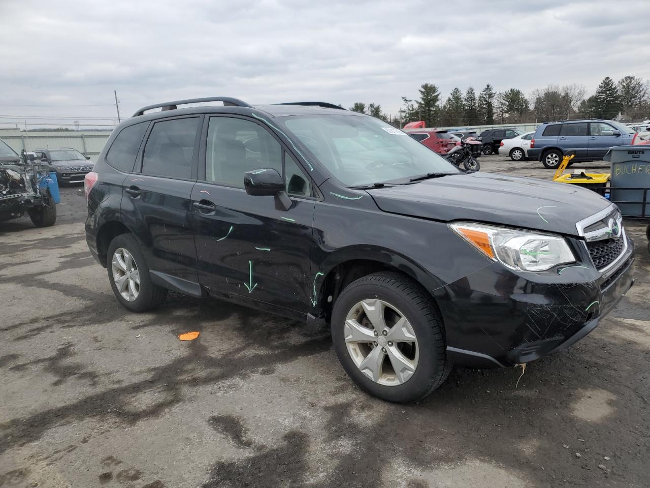 VIN JF2SJADC9GH508366 2016 SUBARU FORESTER no.4