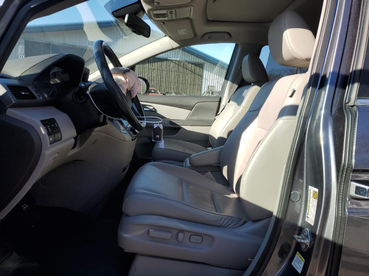 2014 Honda Odyssey - Image 7