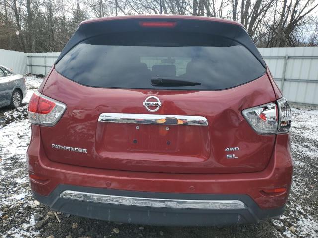  NISSAN PATHFINDER 2014 Красный