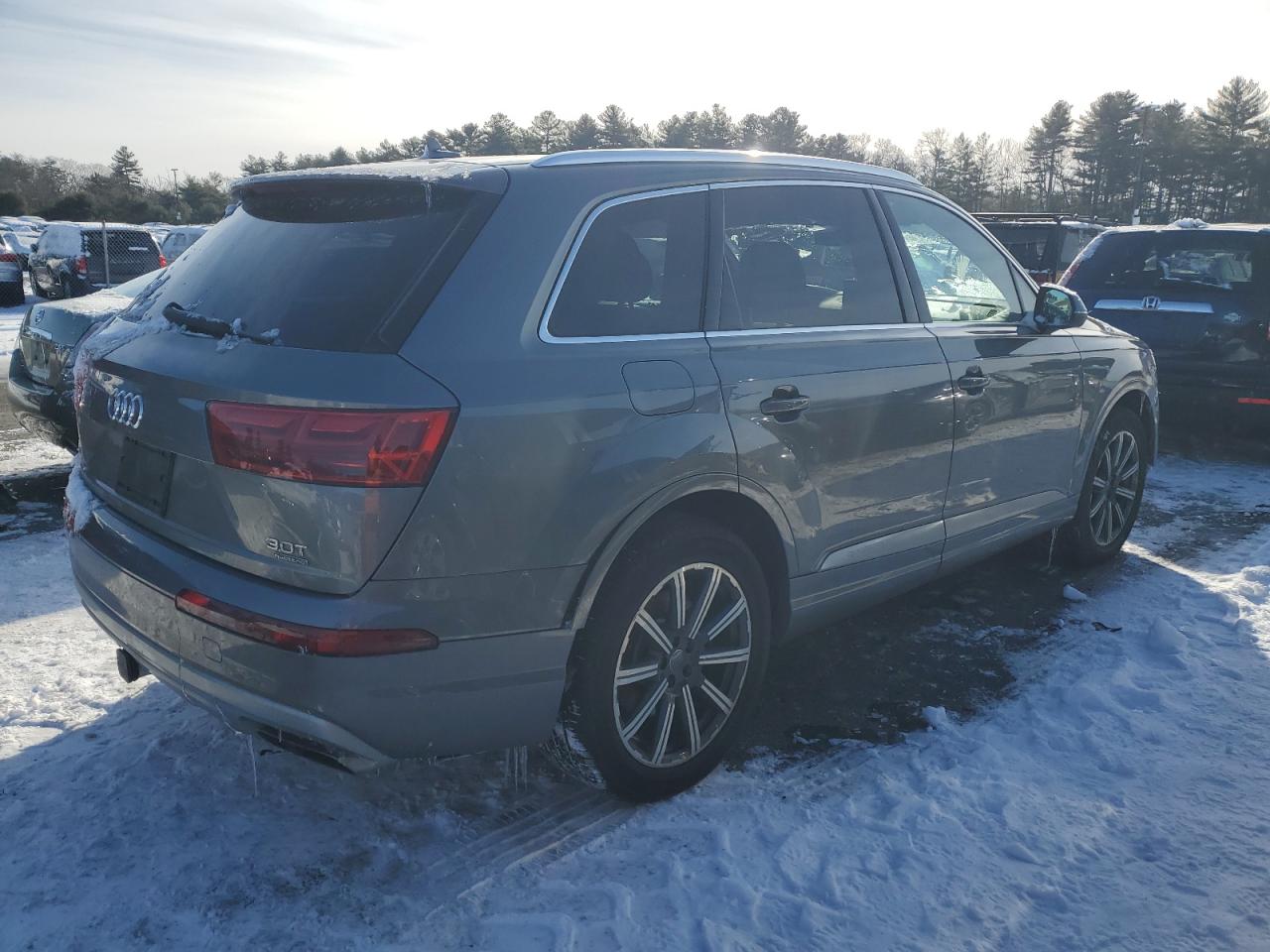 2017 Audi Q7 - Image 3