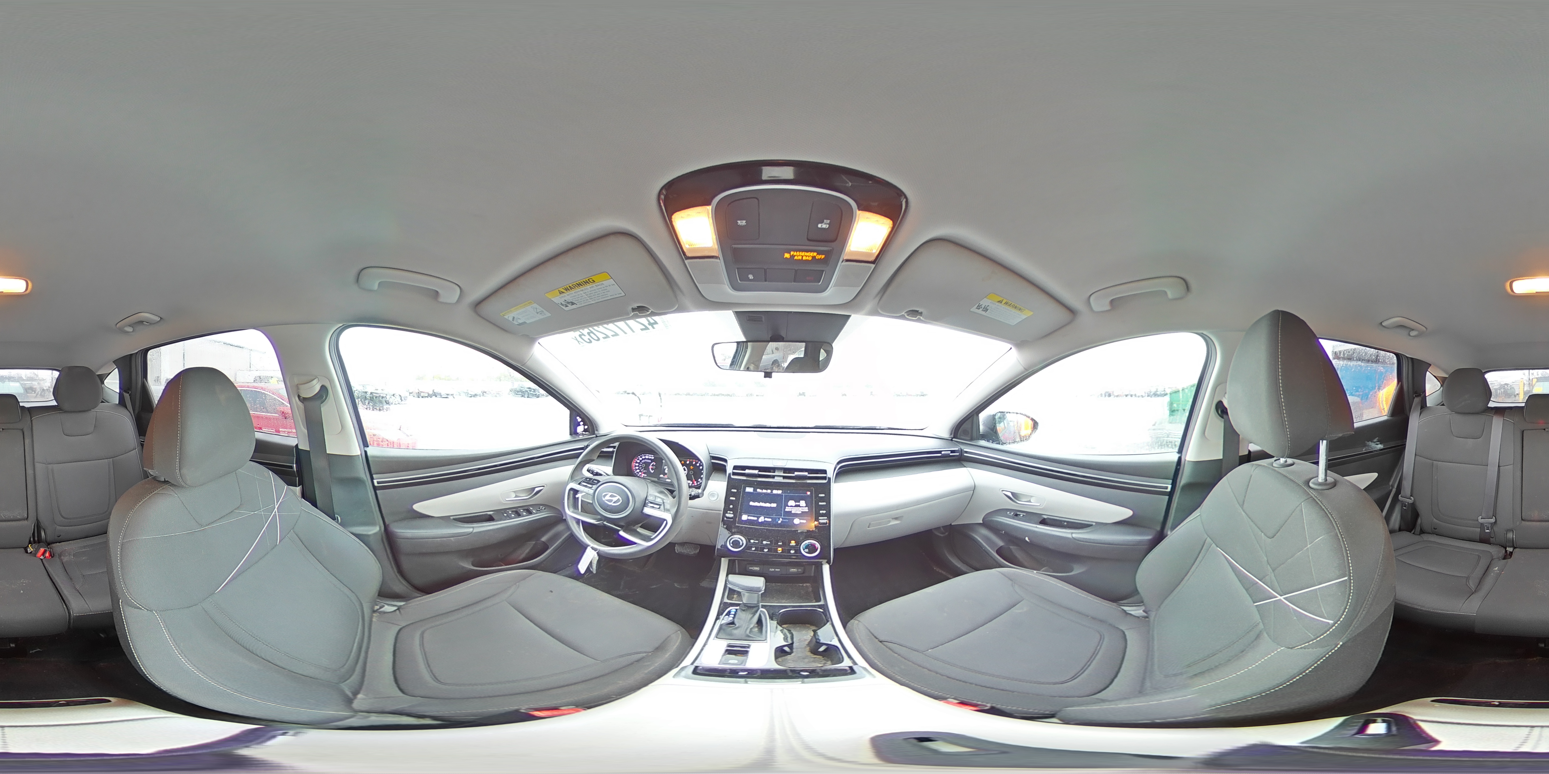 2022 Hyundai Tucson - Image 16