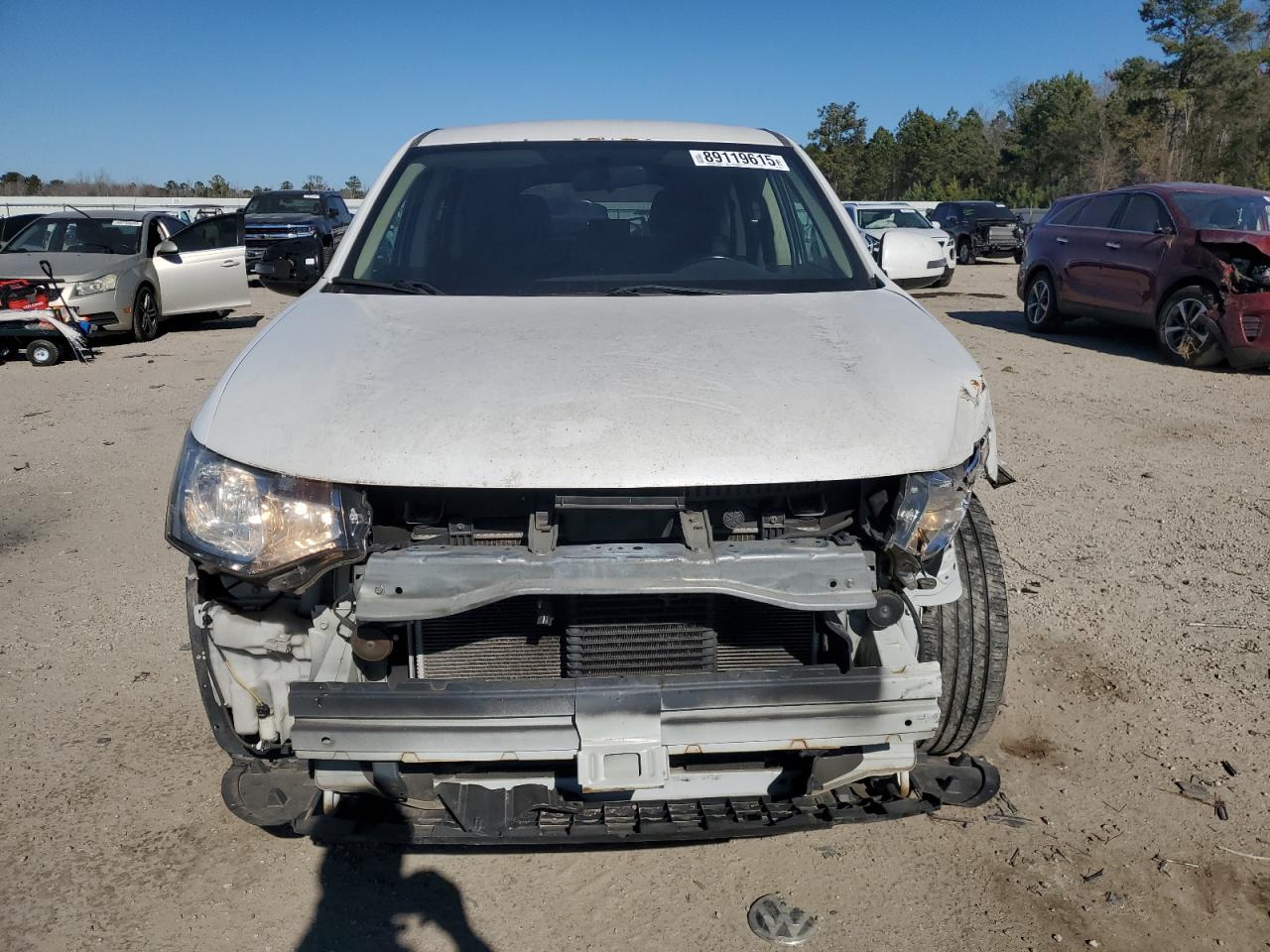 2015 Mitsubishi Outlander - Image 5