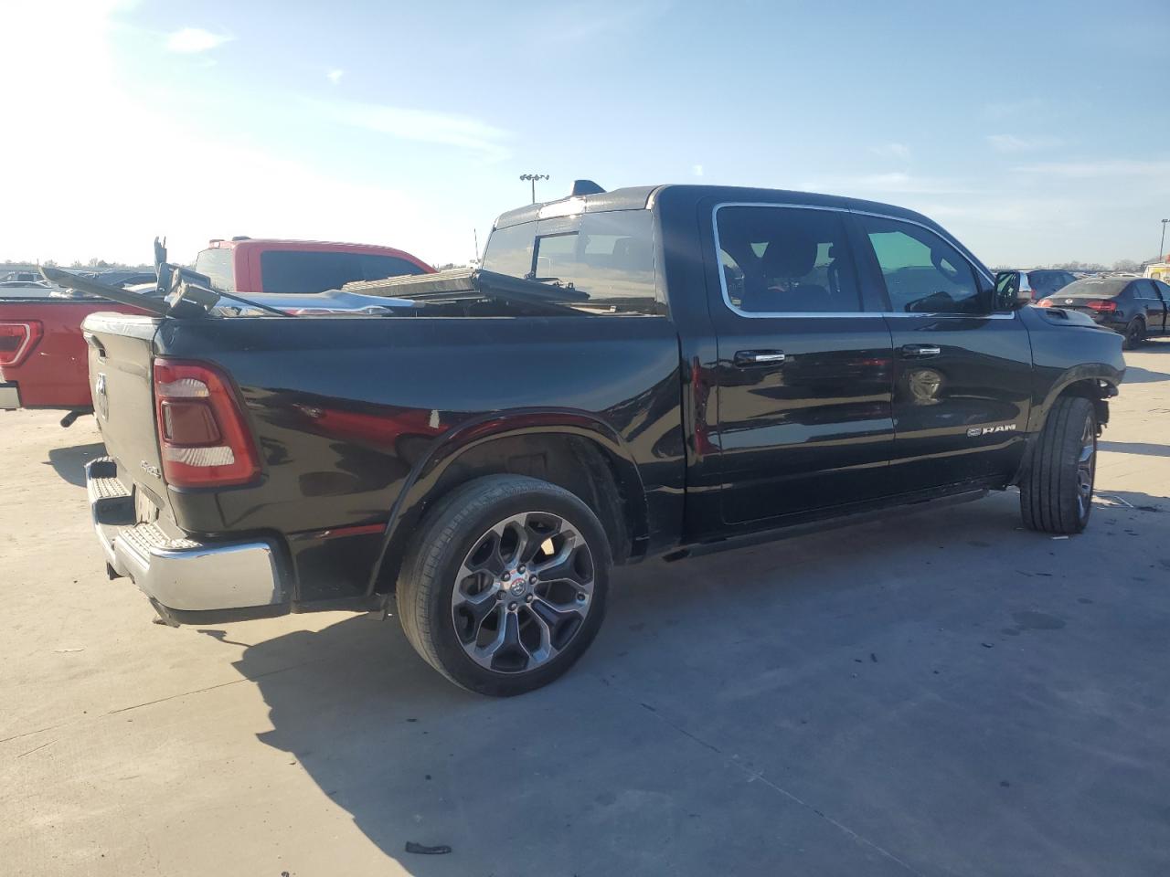 2019 RAM 1500 - Image 3