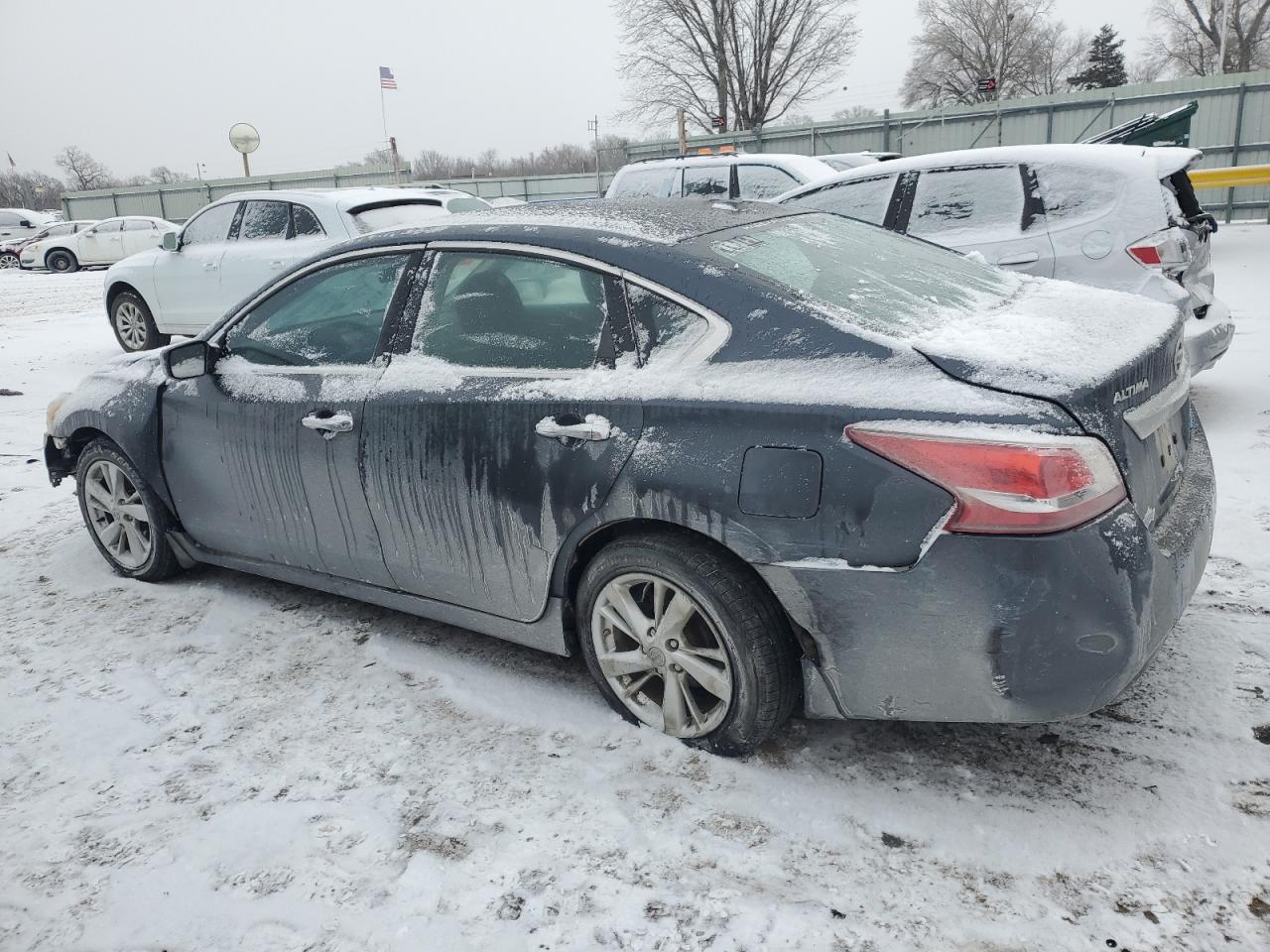 2013 Nissan Altima - Image 2