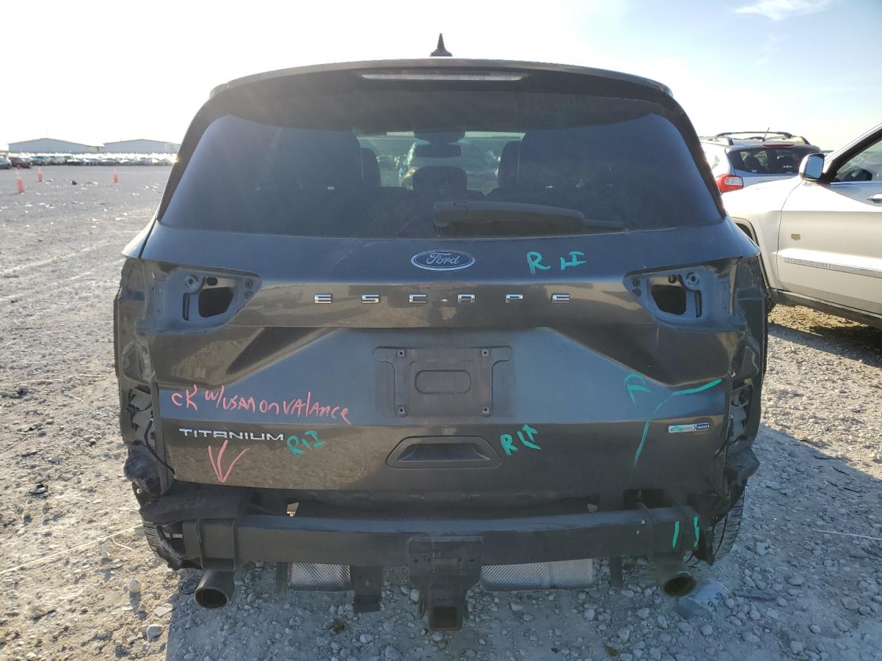 2020 Ford Escape - Image 6