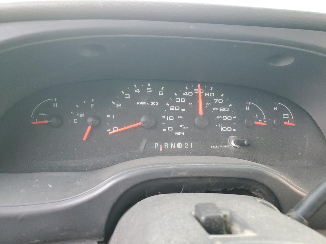 2004 Ford Econoline E250 Van VIN: 1FTNE24L84HA51888 Lot: 86813724