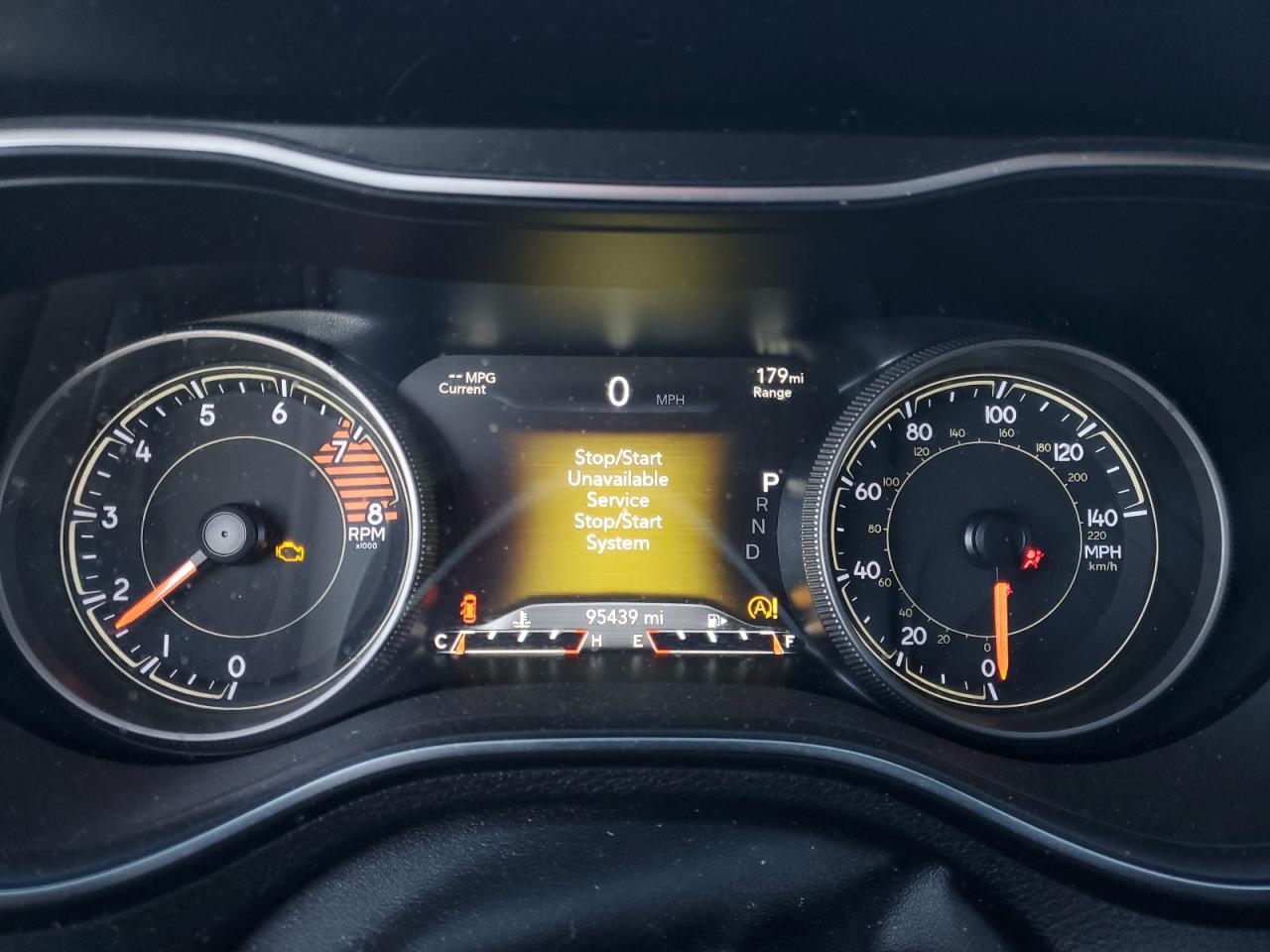 2019 Jeep Grand Cherokee - Image 9
