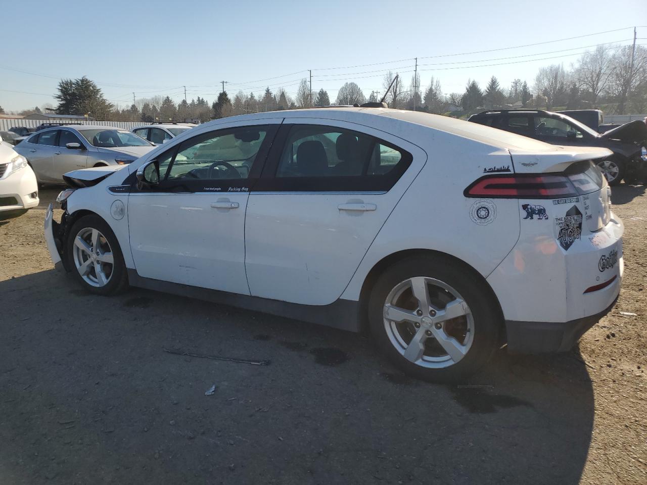 2015 Chevrolet Volt - Image 2