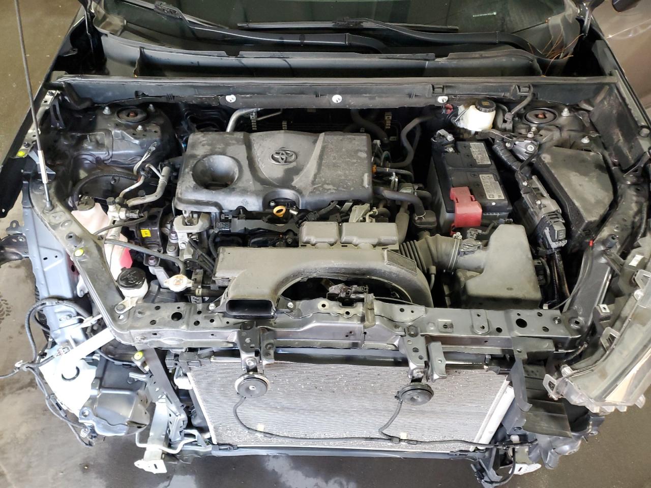 2021 Toyota RAV 4 - Image 12