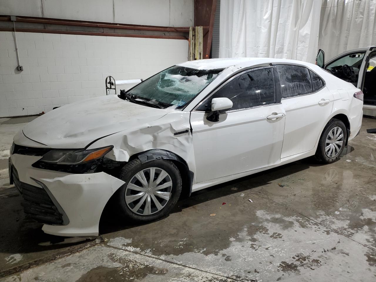 2021 Toyota Camry - Image 1