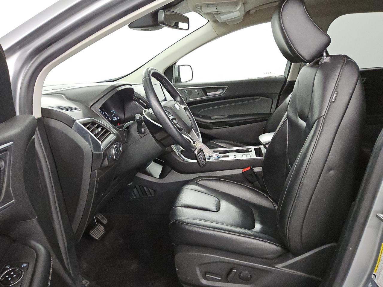 2022 Ford Edge - Image 7