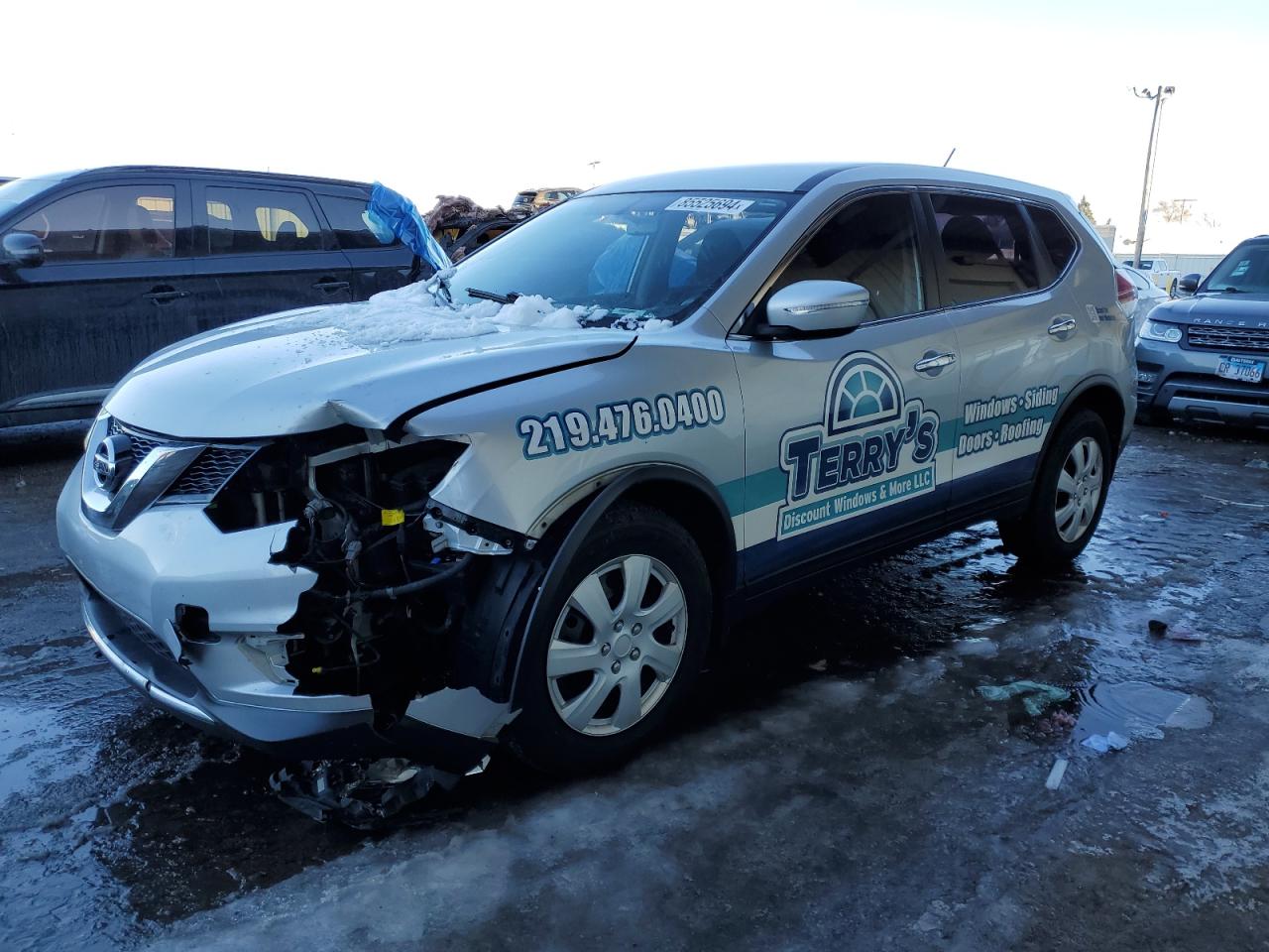 2015 Nissan Rogue - Image 1