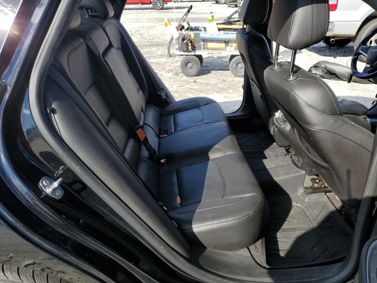 2018 Chevrolet Malibu - Image 10