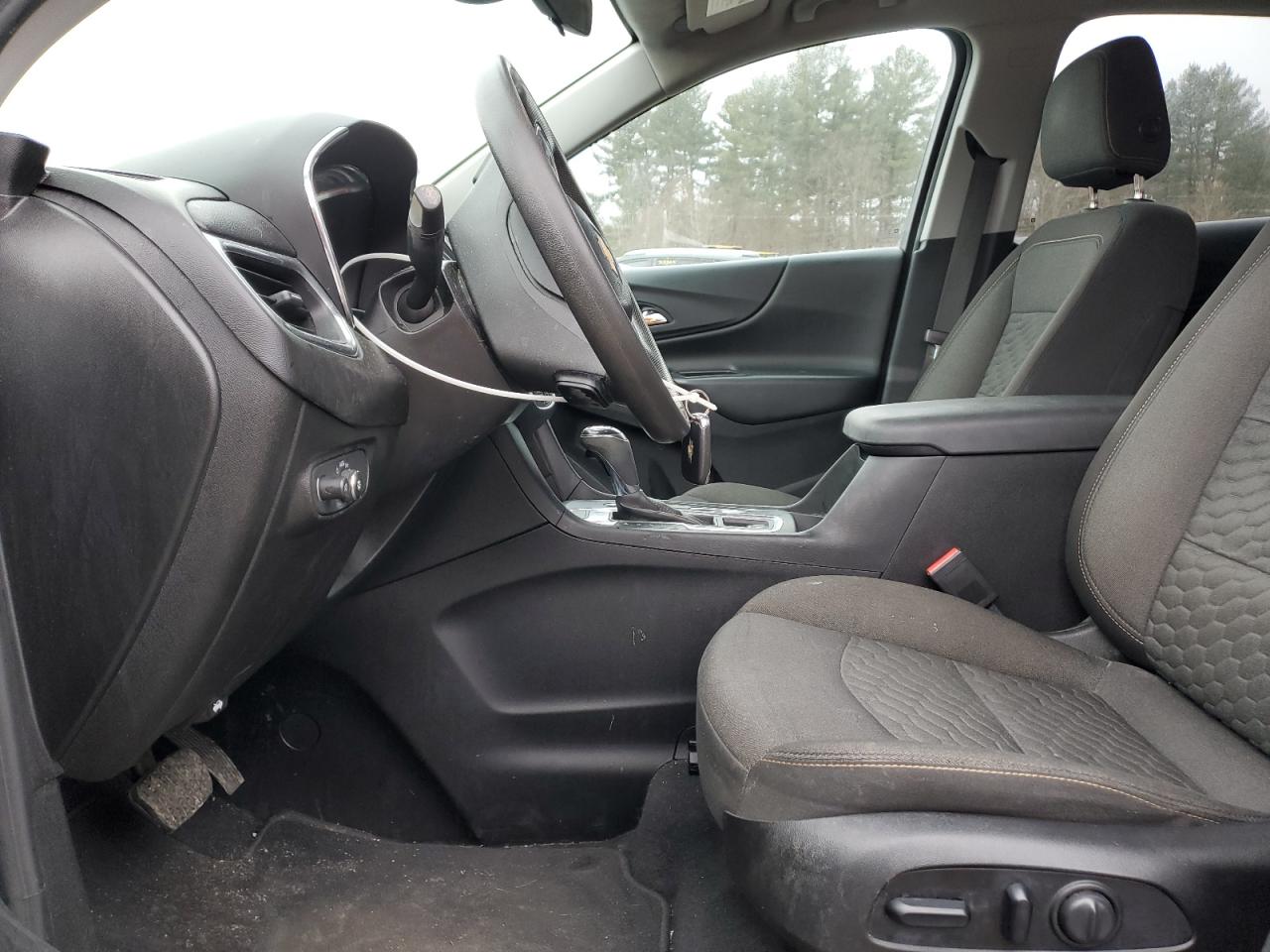 2020 Chevrolet Equinox - Image 7