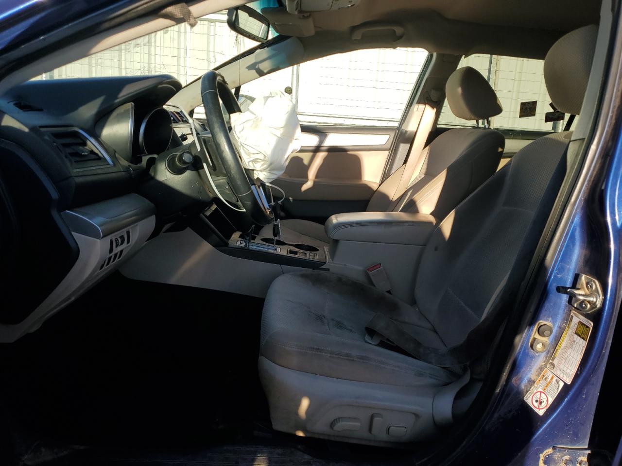 2015 Subaru Outback - Image 7