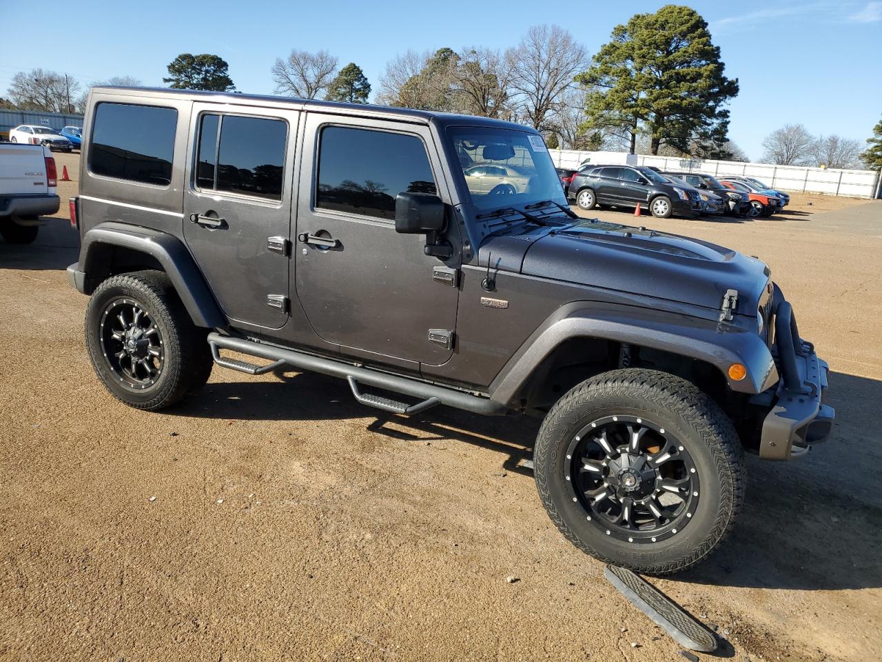 2017 Jeep Wrangler - Image 4