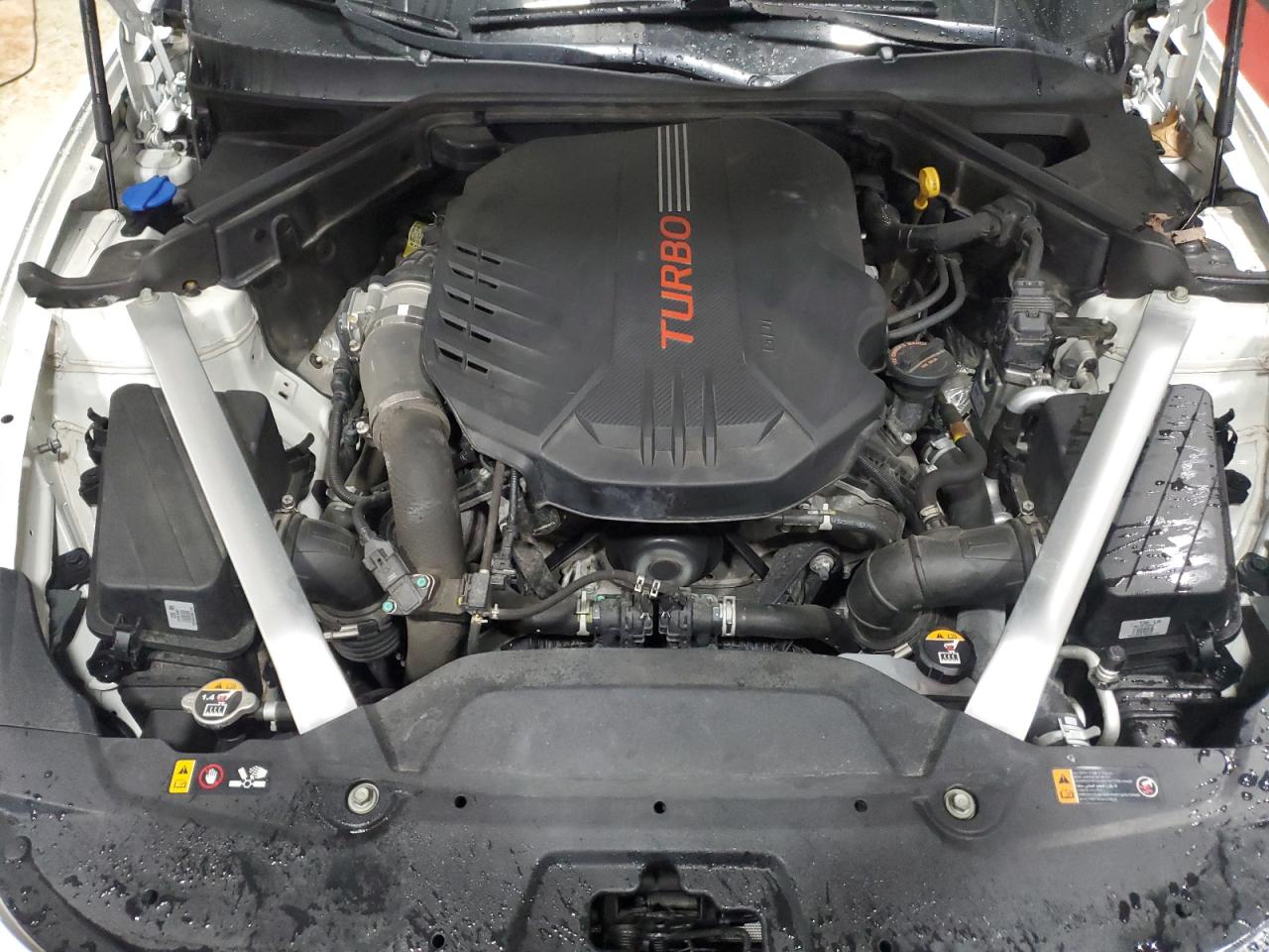 2022 Kia Stinger - Image 11