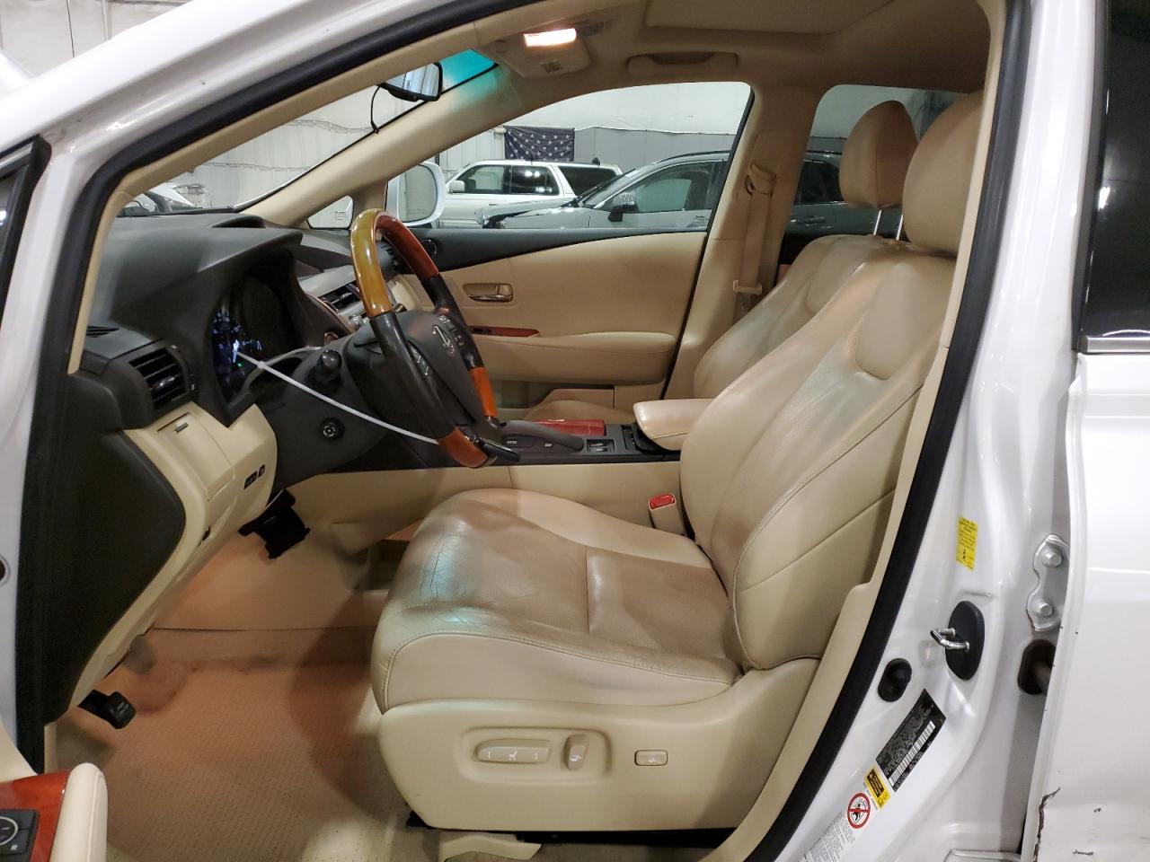 2010 Lexus RX - Image 7