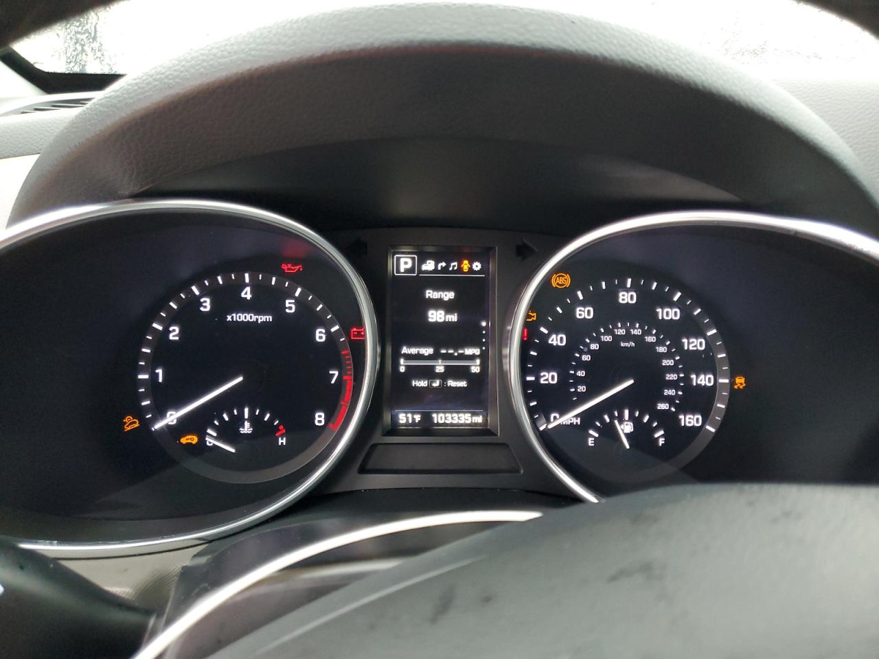 2018 Hyundai Santa Fe - Image 9