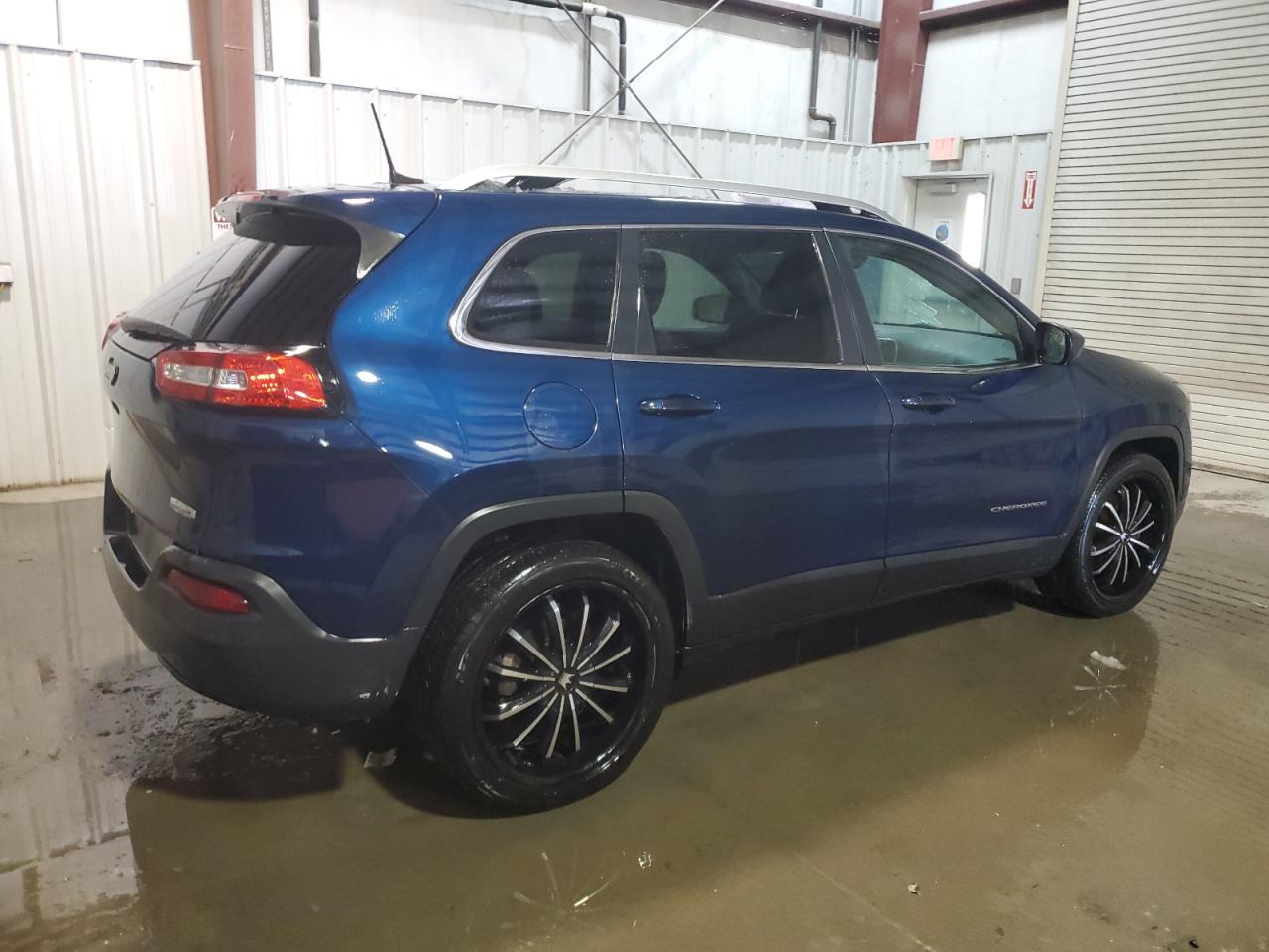 2018 Jeep Grand Cherokee - Image 3