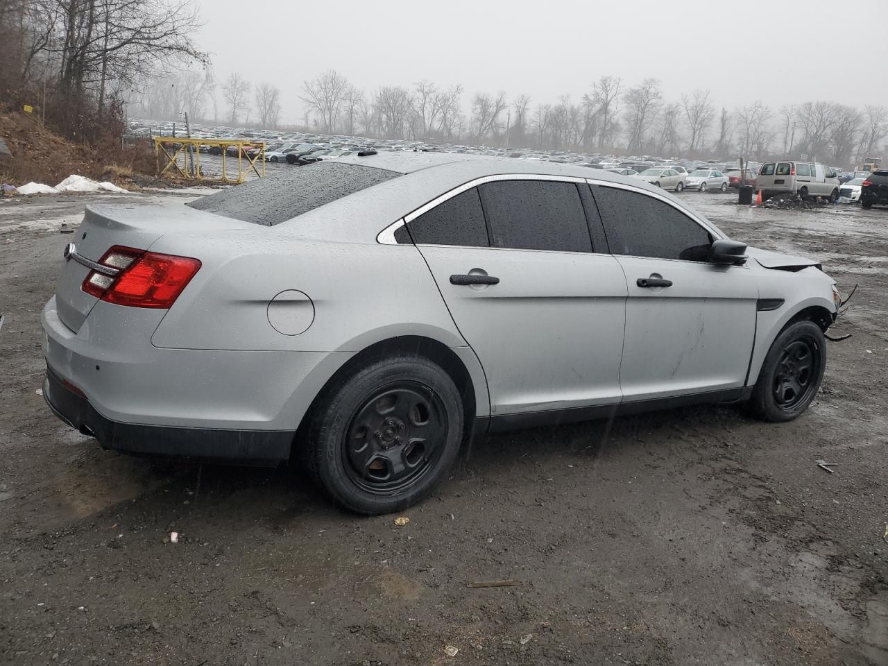 2014 Ford Taurus - Image 3