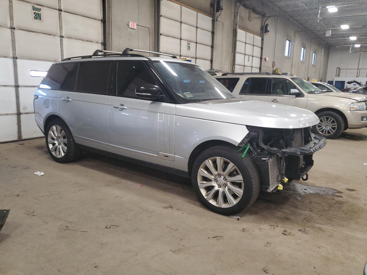 2016 Land Rover Range Rover - Image 4