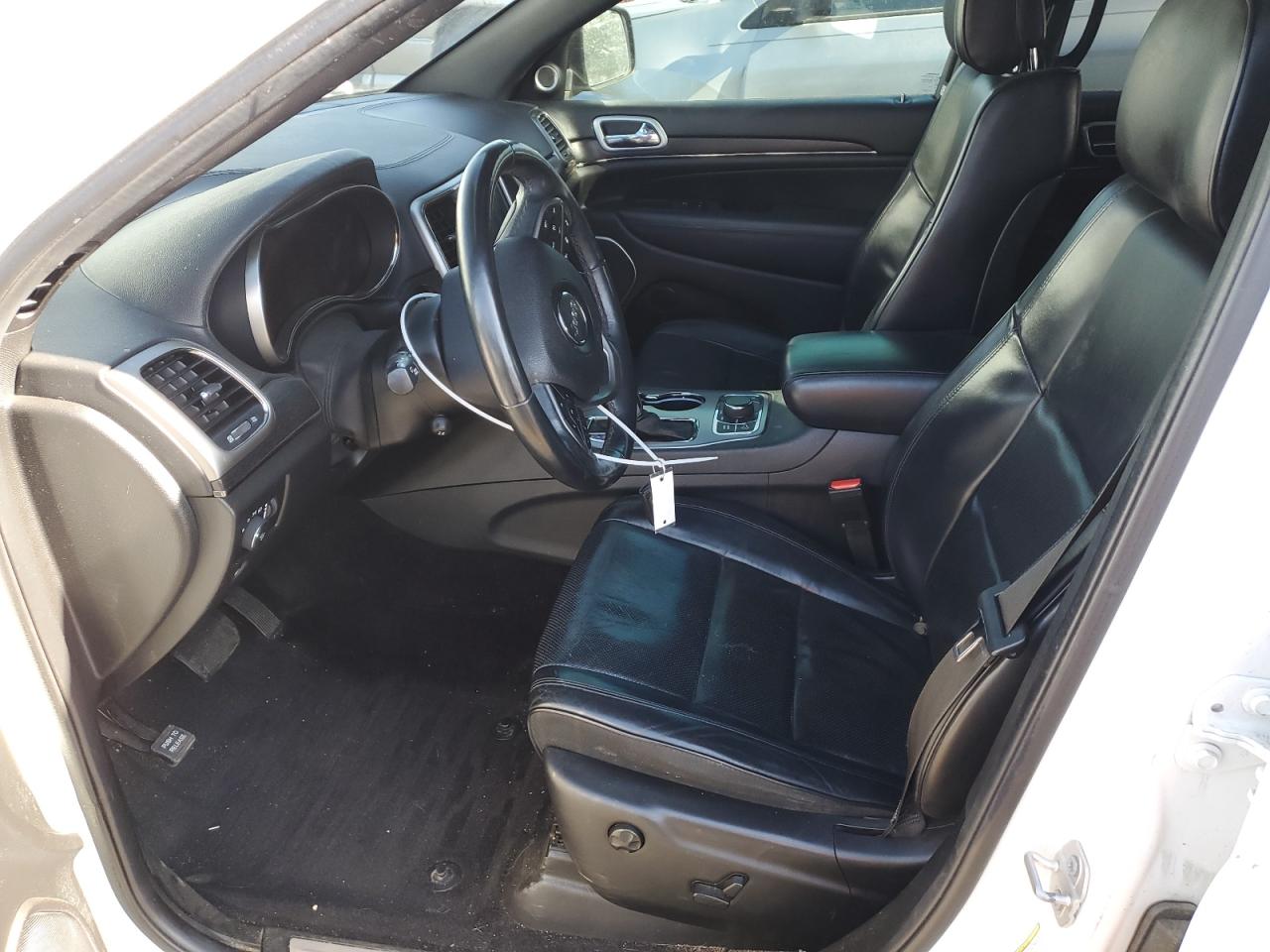 2018 Jeep Grand Cherokee - Image 7