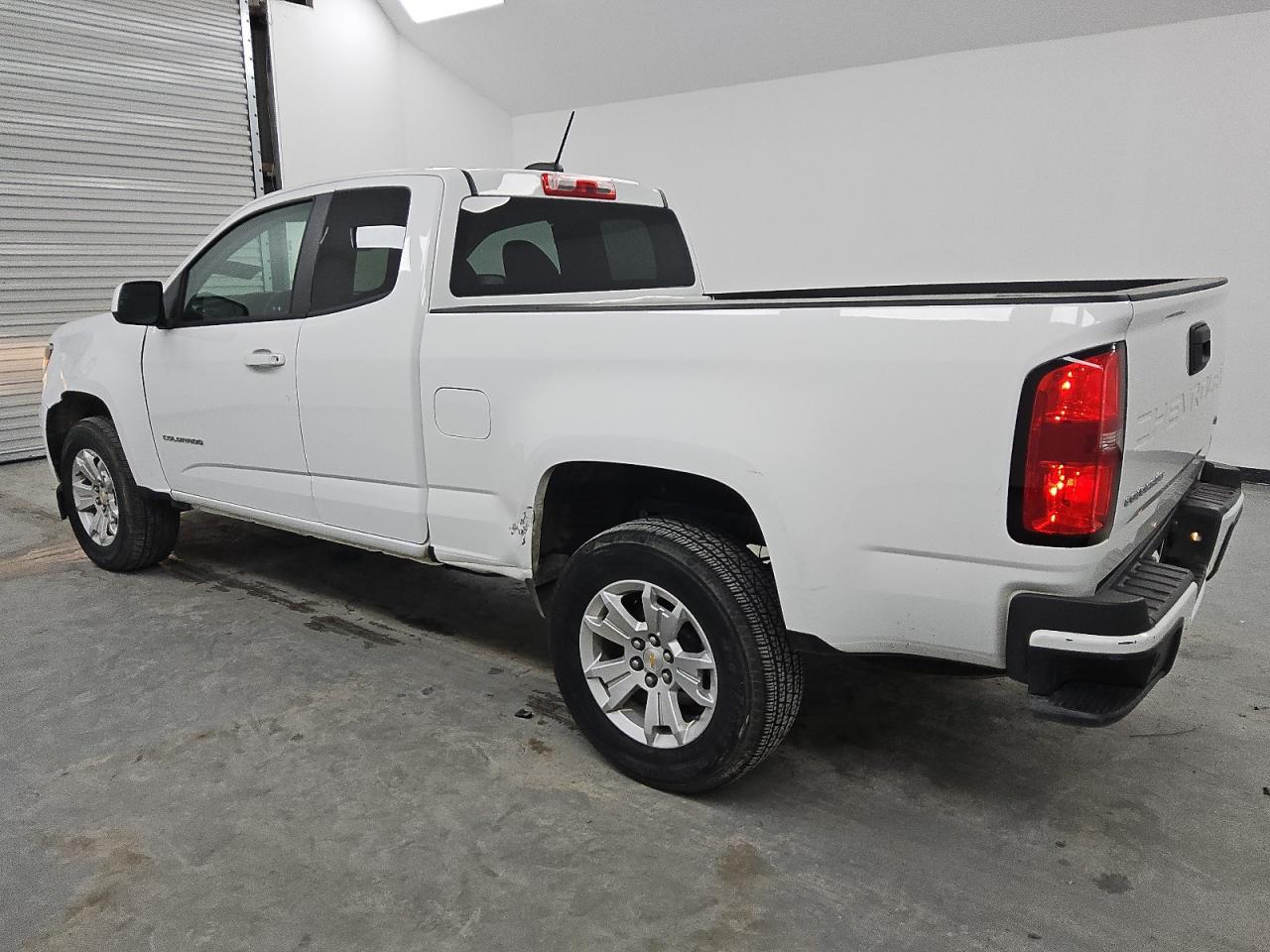 VIN 1GCHSCEA7N1160751 2022 CHEVROLET COLORADO no.2