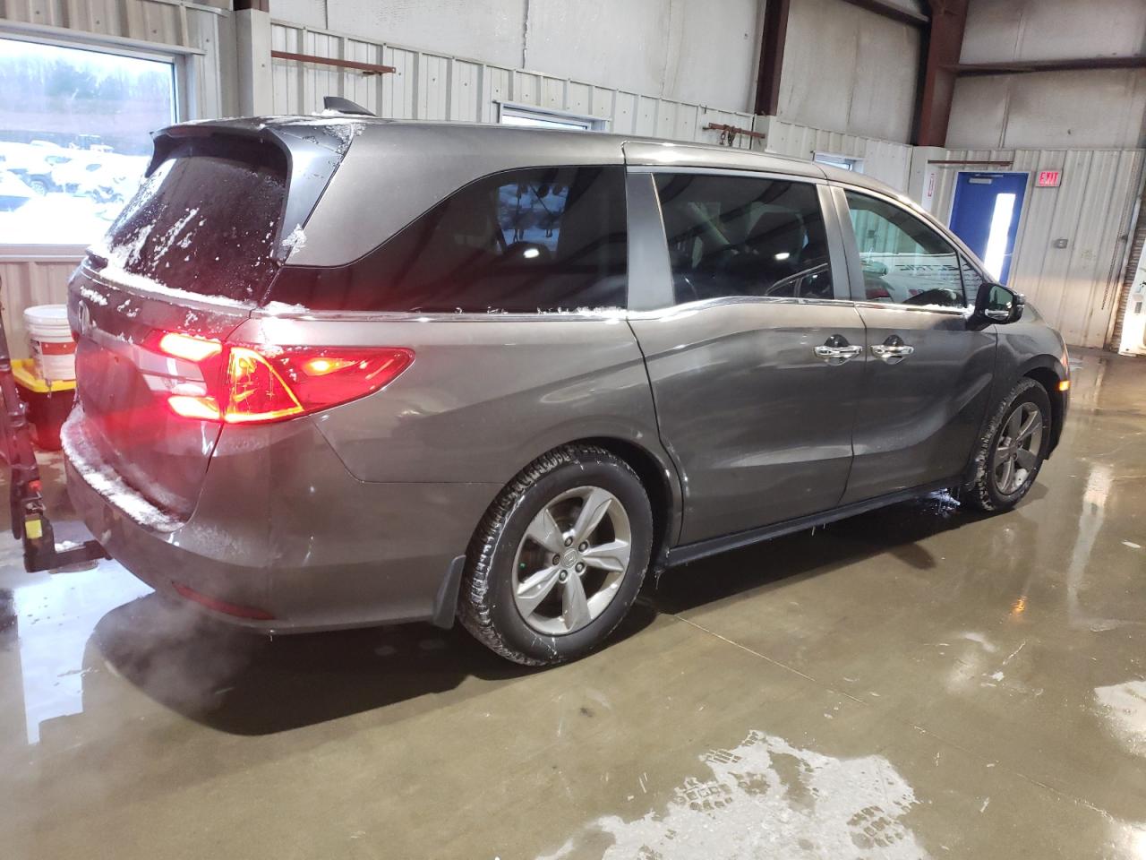 2018 Honda Odyssey - Image 3