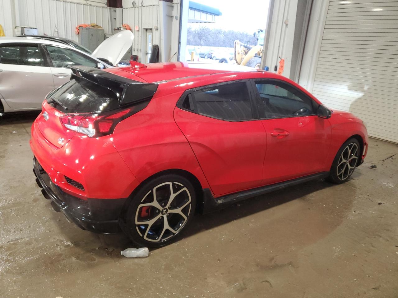 2020 Hyundai Veloster - Image 3