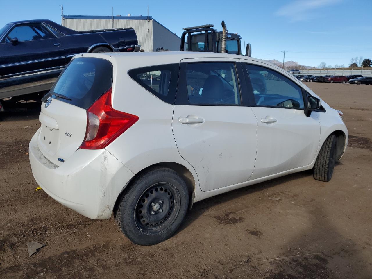 2015 Nissan Versa - Image 3