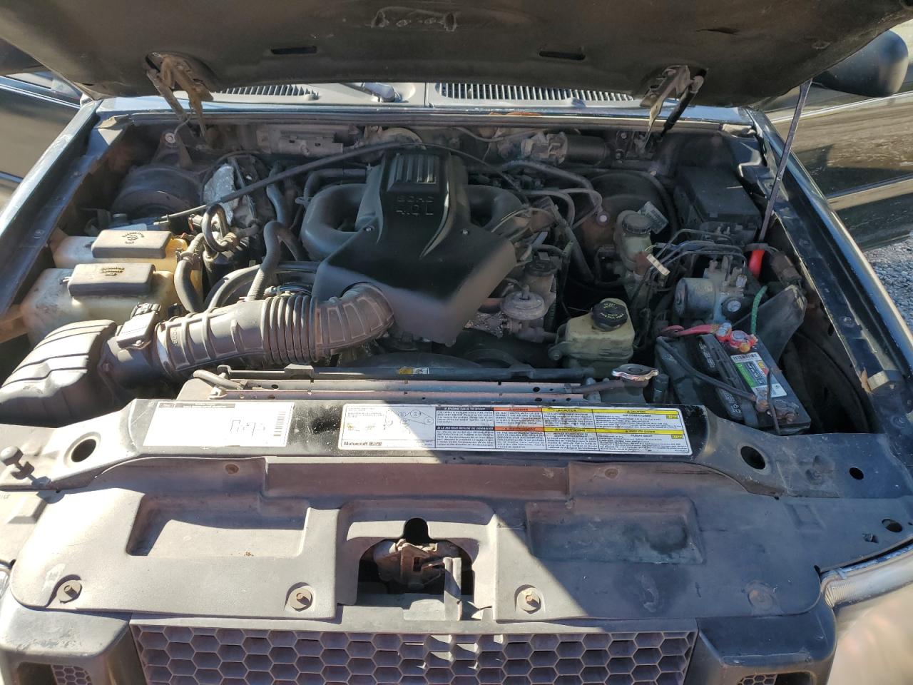 2001 Ford Explorer - Image 12