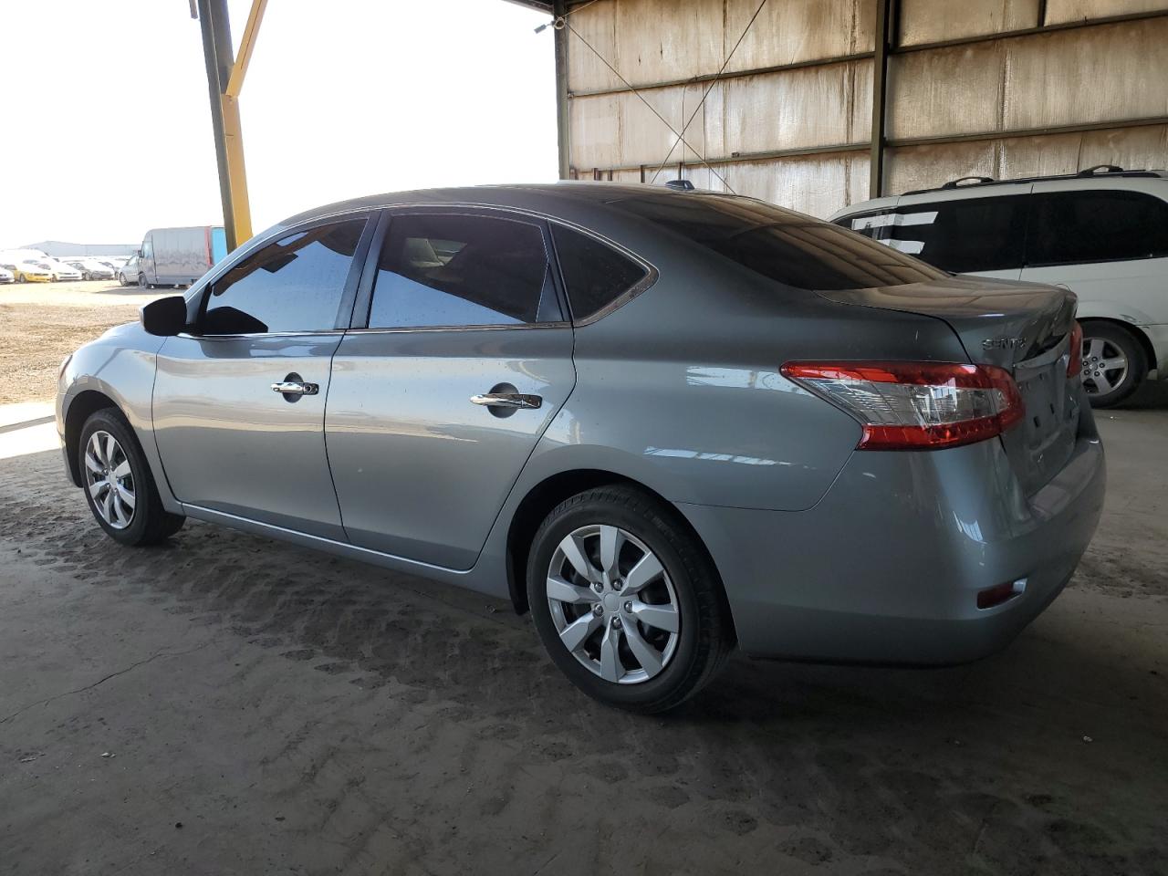 2014 Nissan Sentra - Image 2