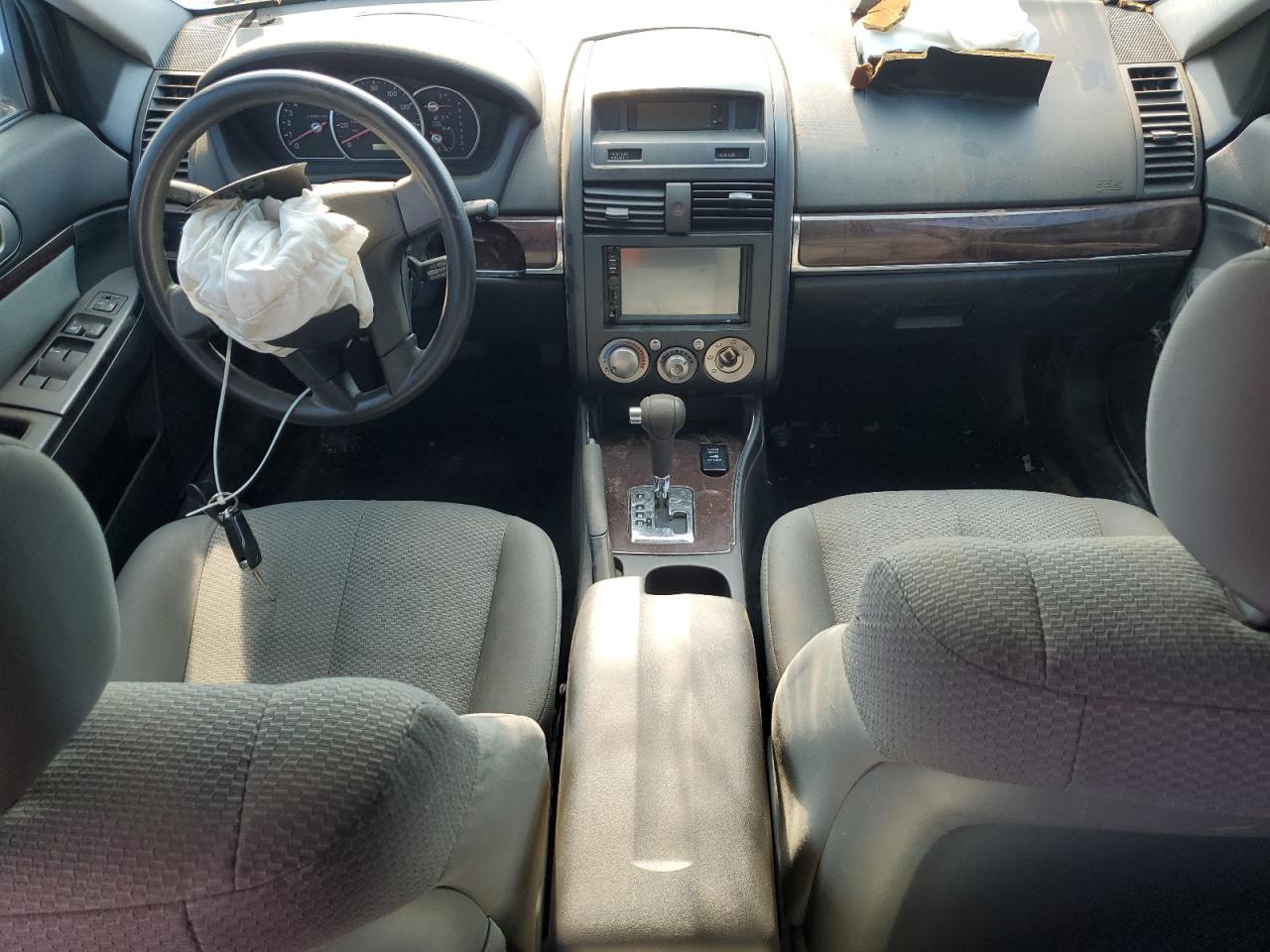 2009 Mitsubishi Galant - Image 8