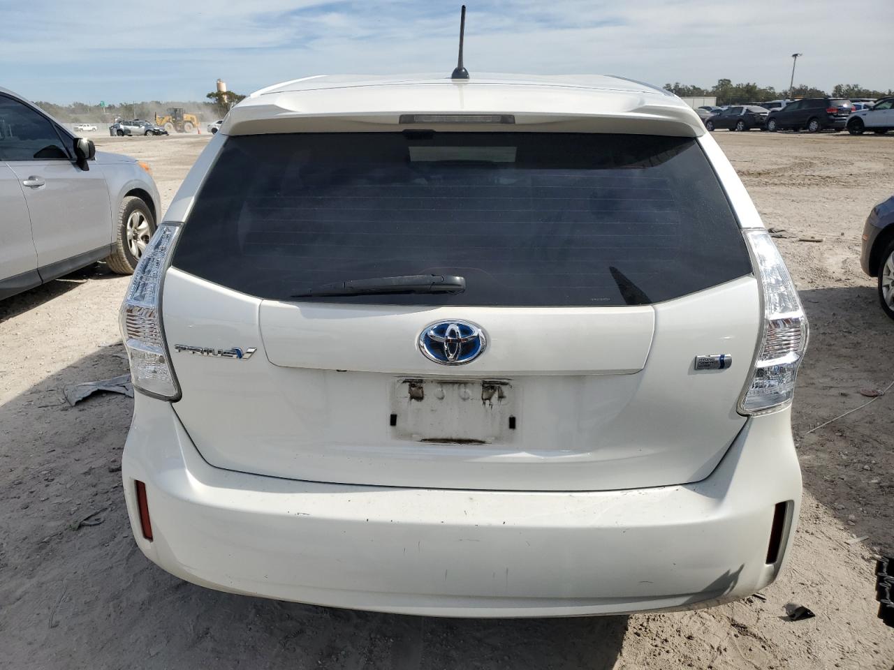 2013 Toyota Prius - Image 6