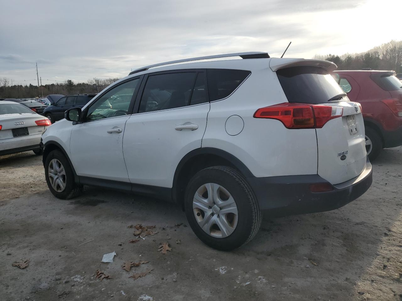 2014 Toyota RAV 4 - Image 2