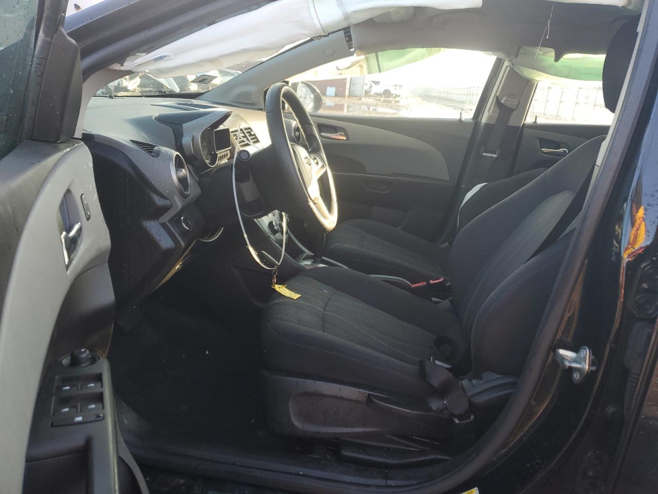 2014 Chevrolet Sonic - Image 7