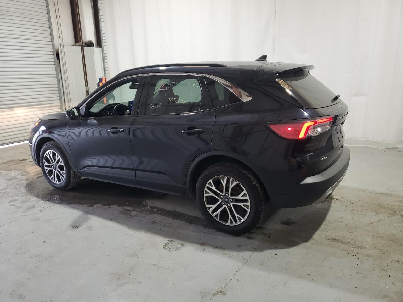 2021 Ford Escape - Image 2