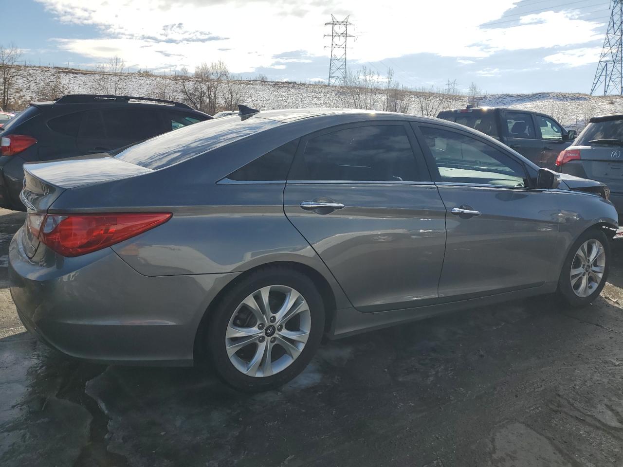 2012 Hyundai Sonata - Image 3