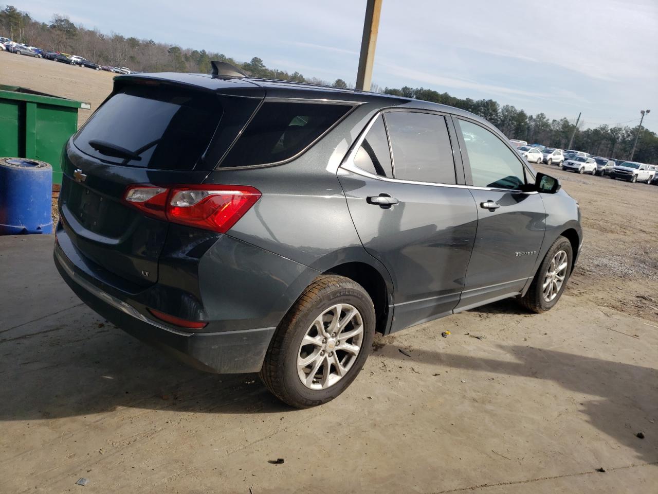 2020 Chevrolet Equinox - Image 3