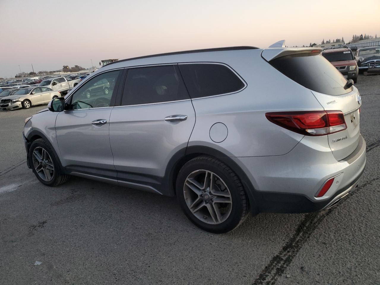 2017 Hyundai Santa Fe - Image 2