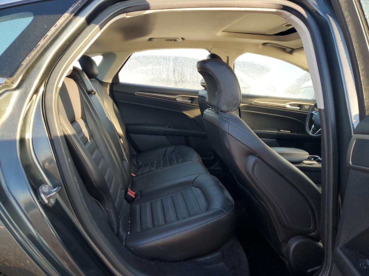 2015 Ford Fusion - Image 10