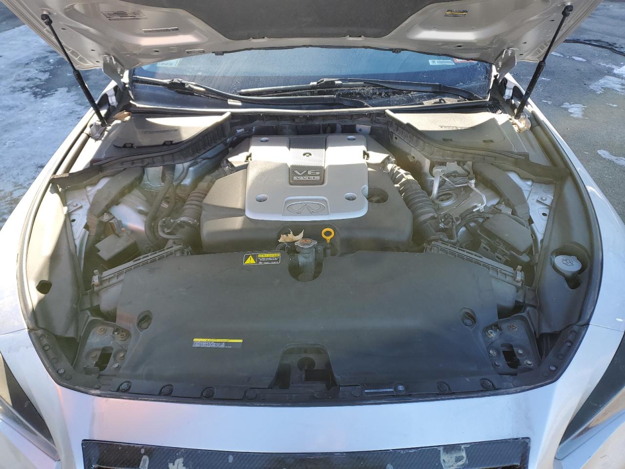 2015 Infiniti Q50 - Image 11