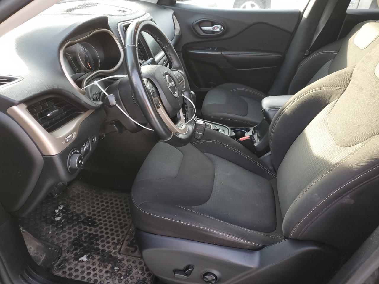 2016 Jeep Grand Cherokee - Image 7
