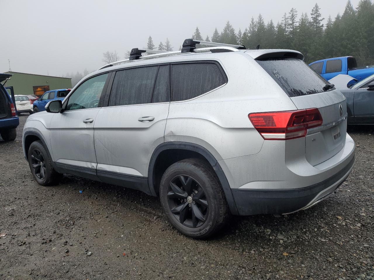 2018 Volkswagen Atlas - Image 2