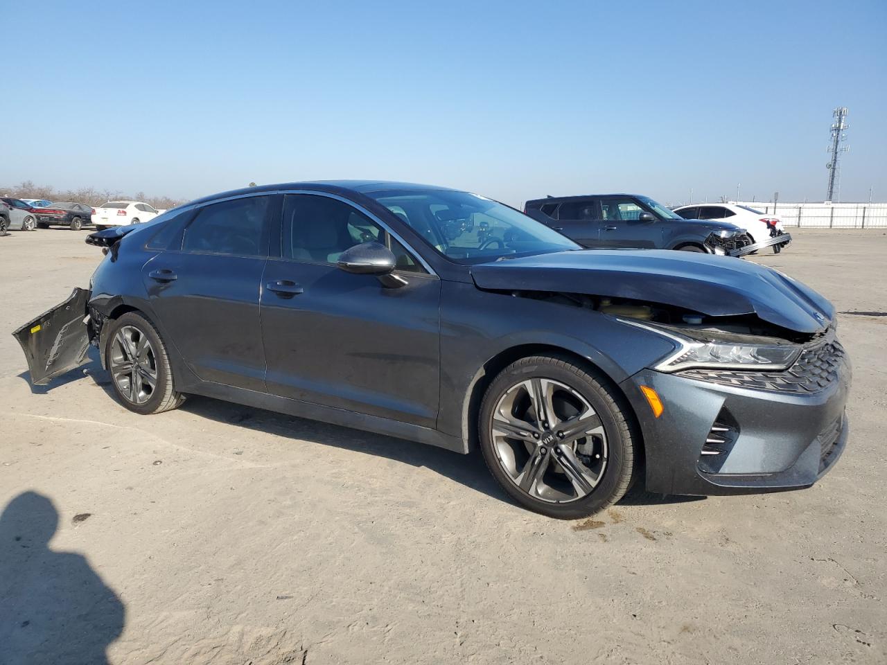 2021 Kia K5 - Image 4