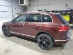 2017 Volkswagen Touareg Wolfsburg للبيع في Candia، NH - Rear End